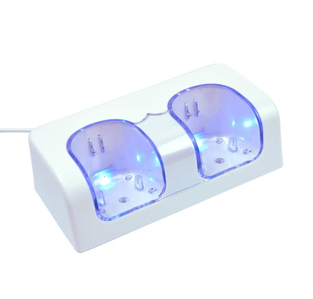 Uniway GK03 Game Controller Quality Remote Controller/Nunchuck Controller For Wii Control, Plum Blossom D-Pad& Triangle Buttons PC controller Gamepad+Silicone Case+Wrist Strap-White