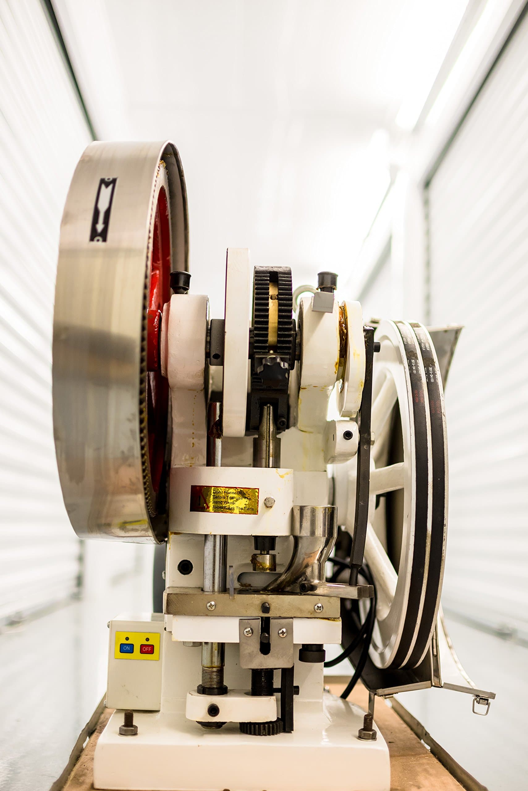 New TDP 6 Single Punch Press includes 25 mm mold die