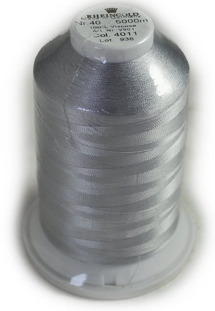 Maderia Thread Rayon 4011 Gray 901404011