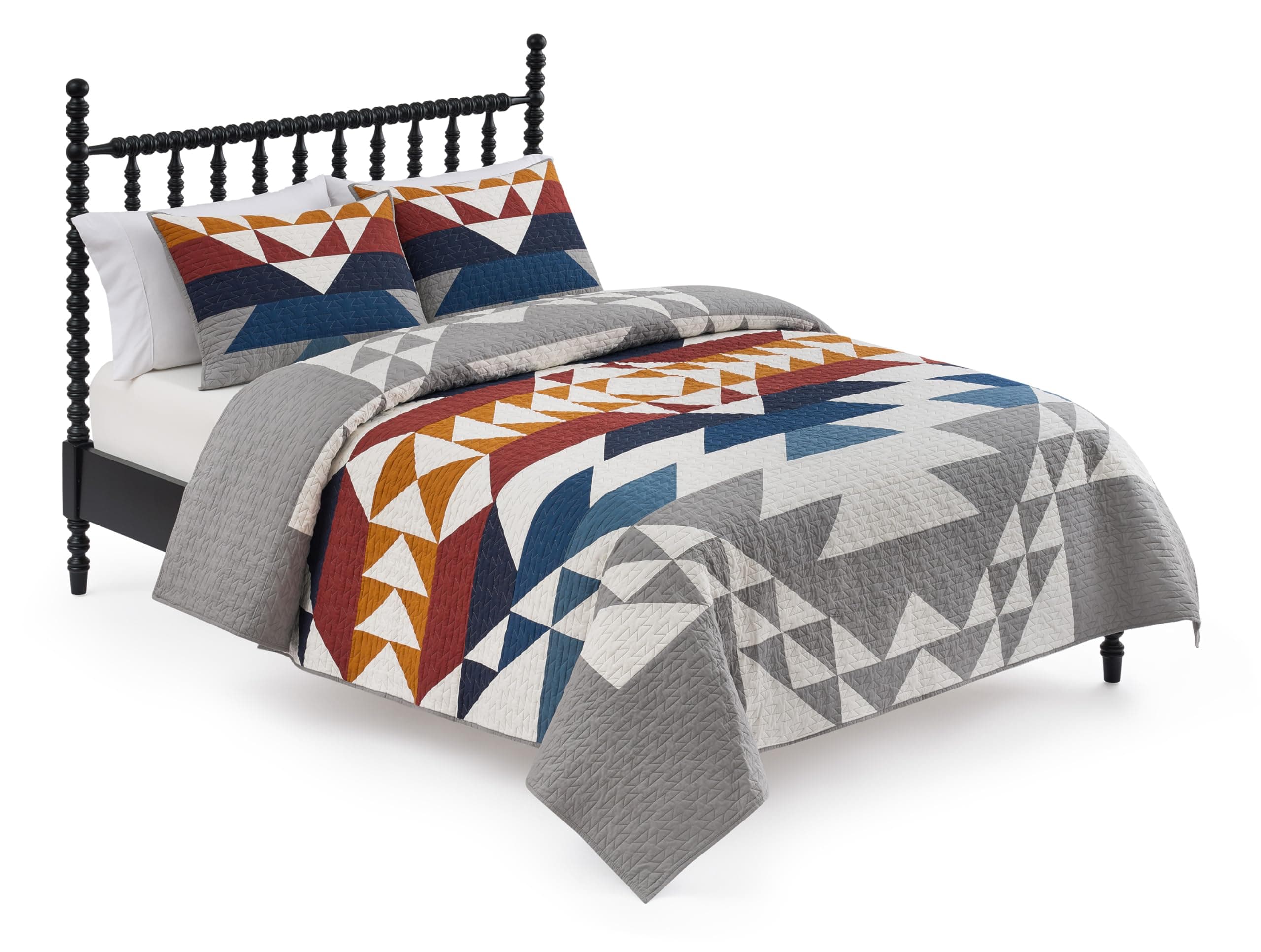 Pendleton – Explorer Quilt Set - Soft Cotton Bed Cover - 100% Cotton - Rustic Home Décor - Twin, Full, Queen, and King Gray - Full/Queen