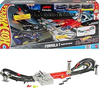 Hot Wheels Toy Car Track Set, Formula 1 Grand Prix Circuit Track Set with 3 1:64 Scale Die-Cast Toy Cars, Two Modes of Racing with a Motorized Booster