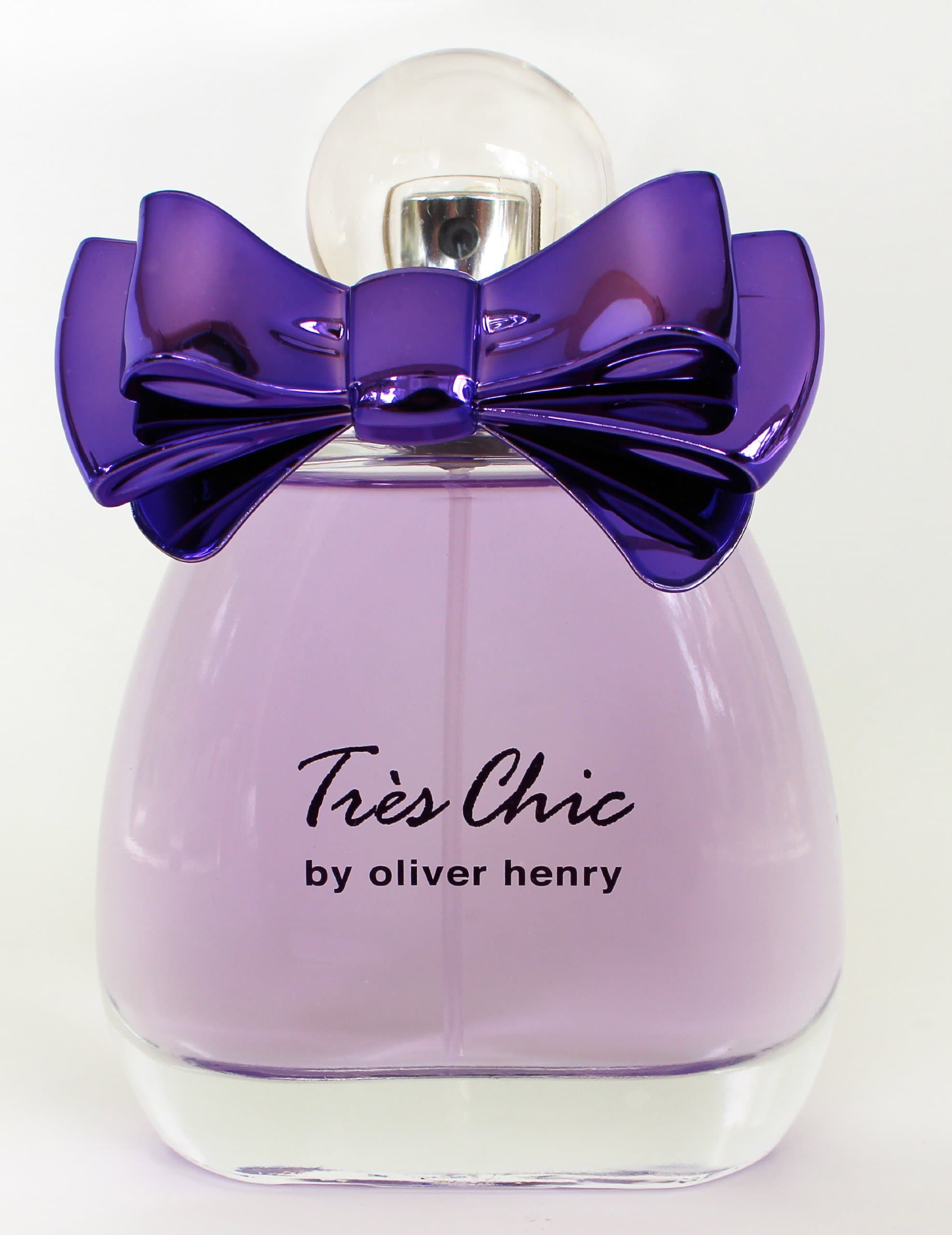 Tres Chic by Oliver Henry
